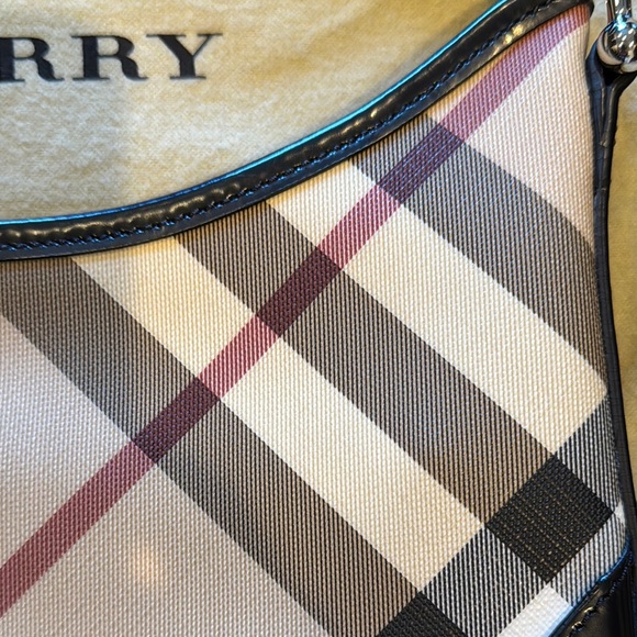 EUC Burberry Nova Shoulder Bag - Picture 8 of 16